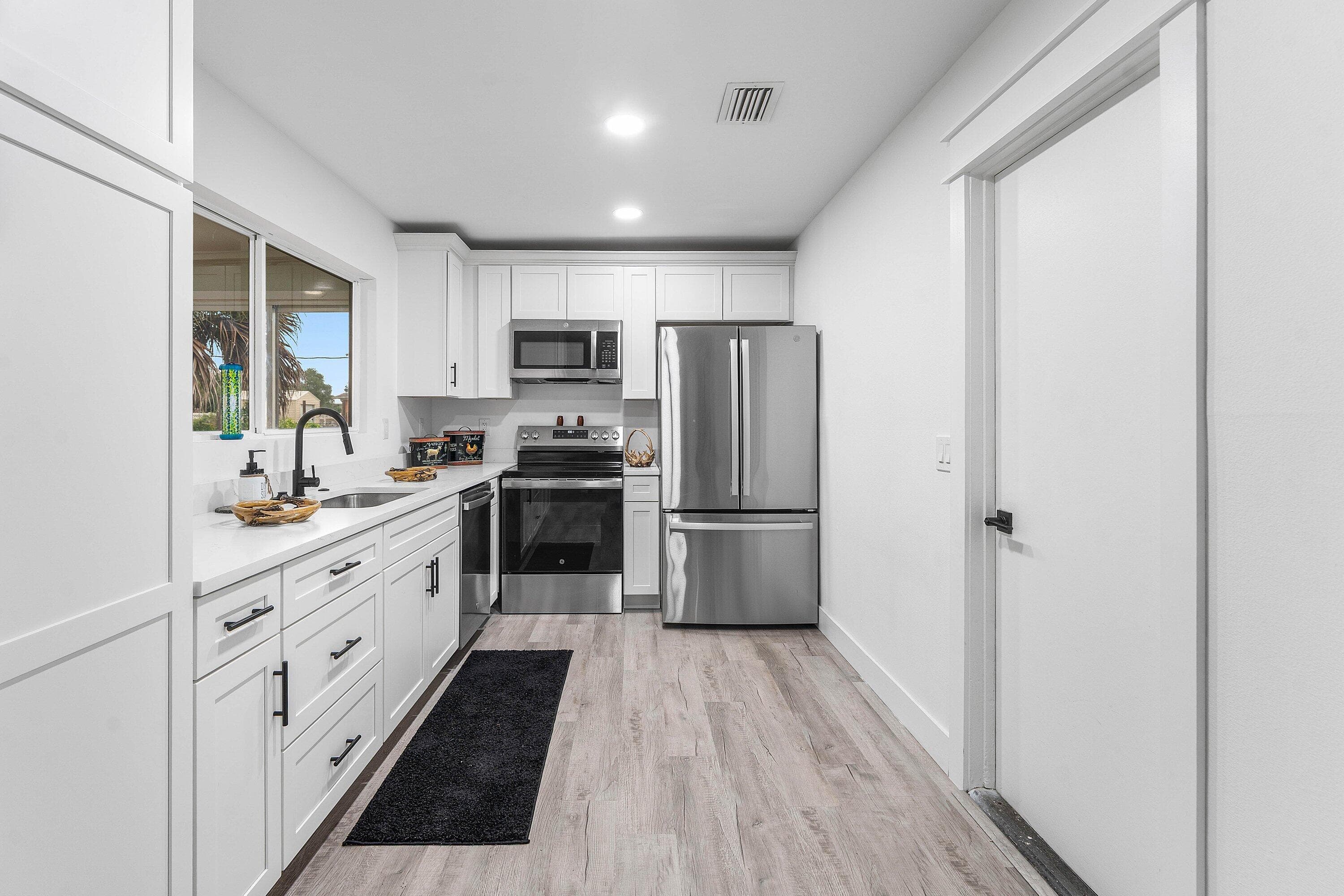 2937 SE Ironton Avenue, Port St. Lucie, FL 34952 — photo 9 of 45