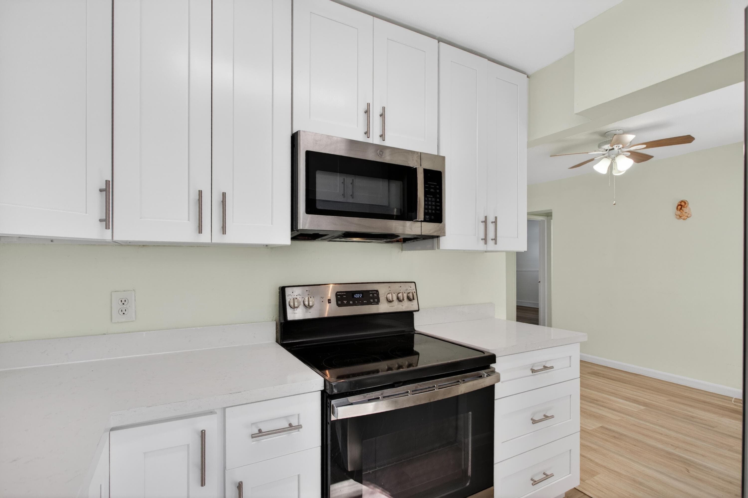 3930 Crystal Lake Drive 209, Deerfield Beach, FL 33064 — photo 3 of 28