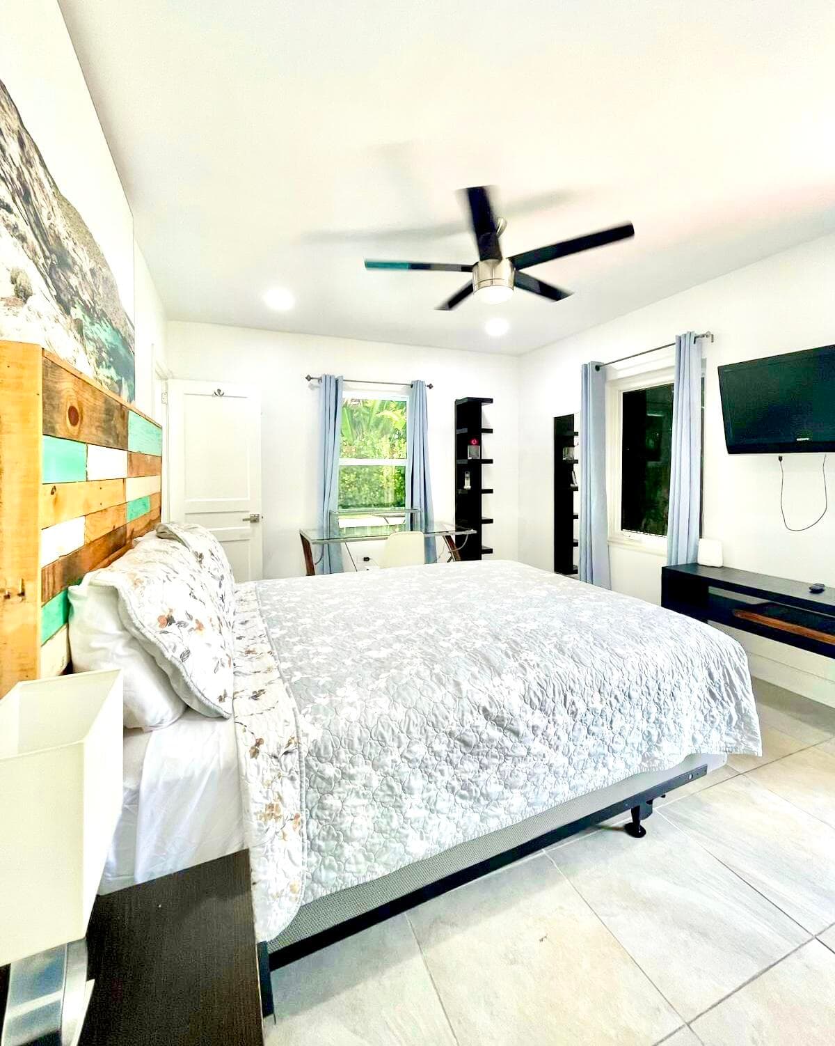 630 NE 17th Way, Fort Lauderdale, FL 33304 — photo 20 of 30