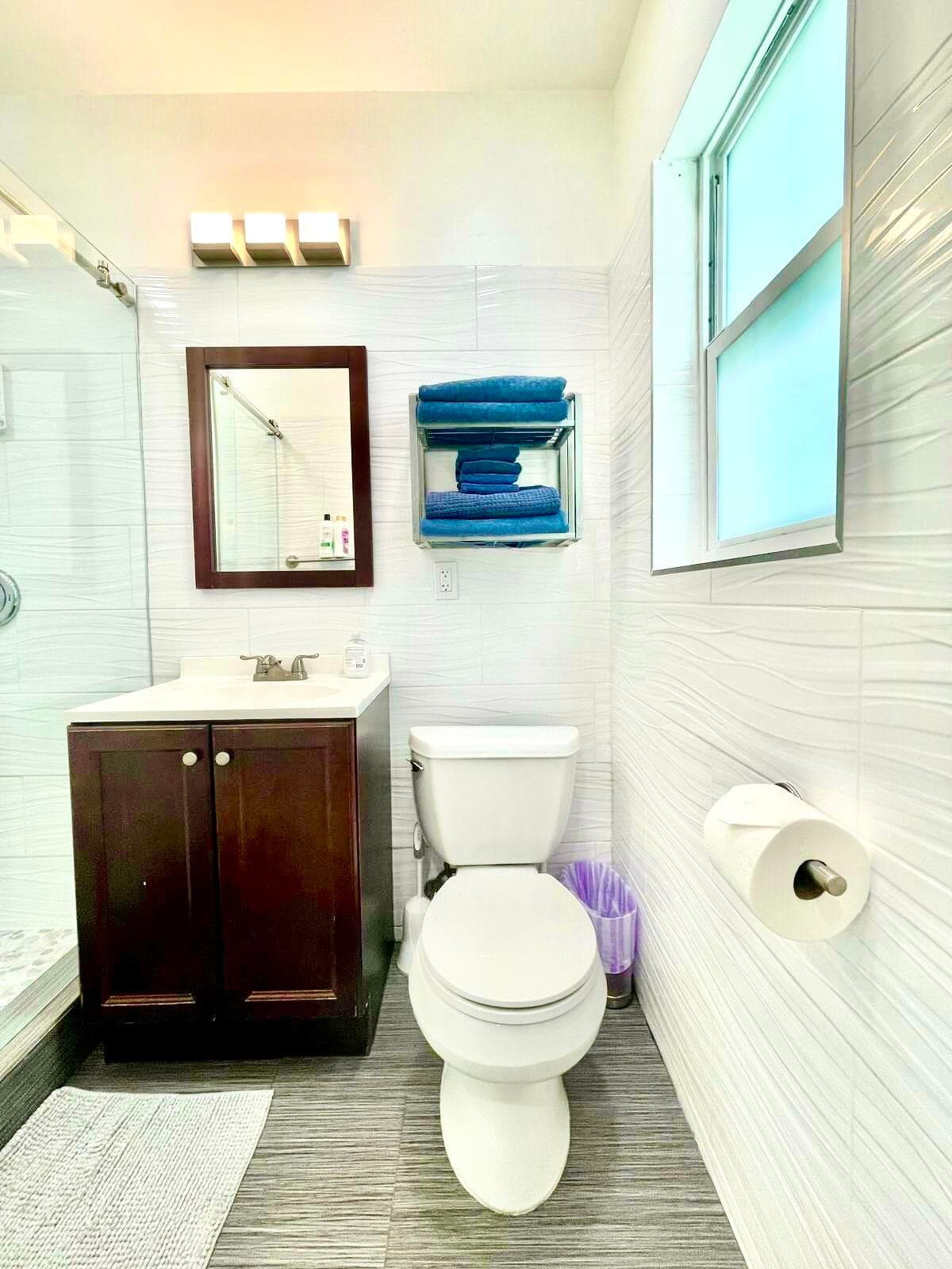 630 NE 17th Way, Fort Lauderdale, FL 33304 — photo 22 of 30
