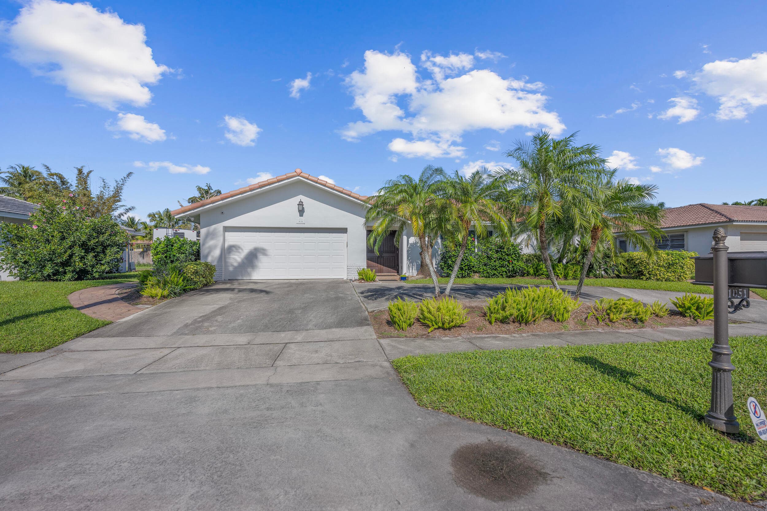 1051 NW 9th Street, Boca Raton, FL 33486 — photo 2 of 32