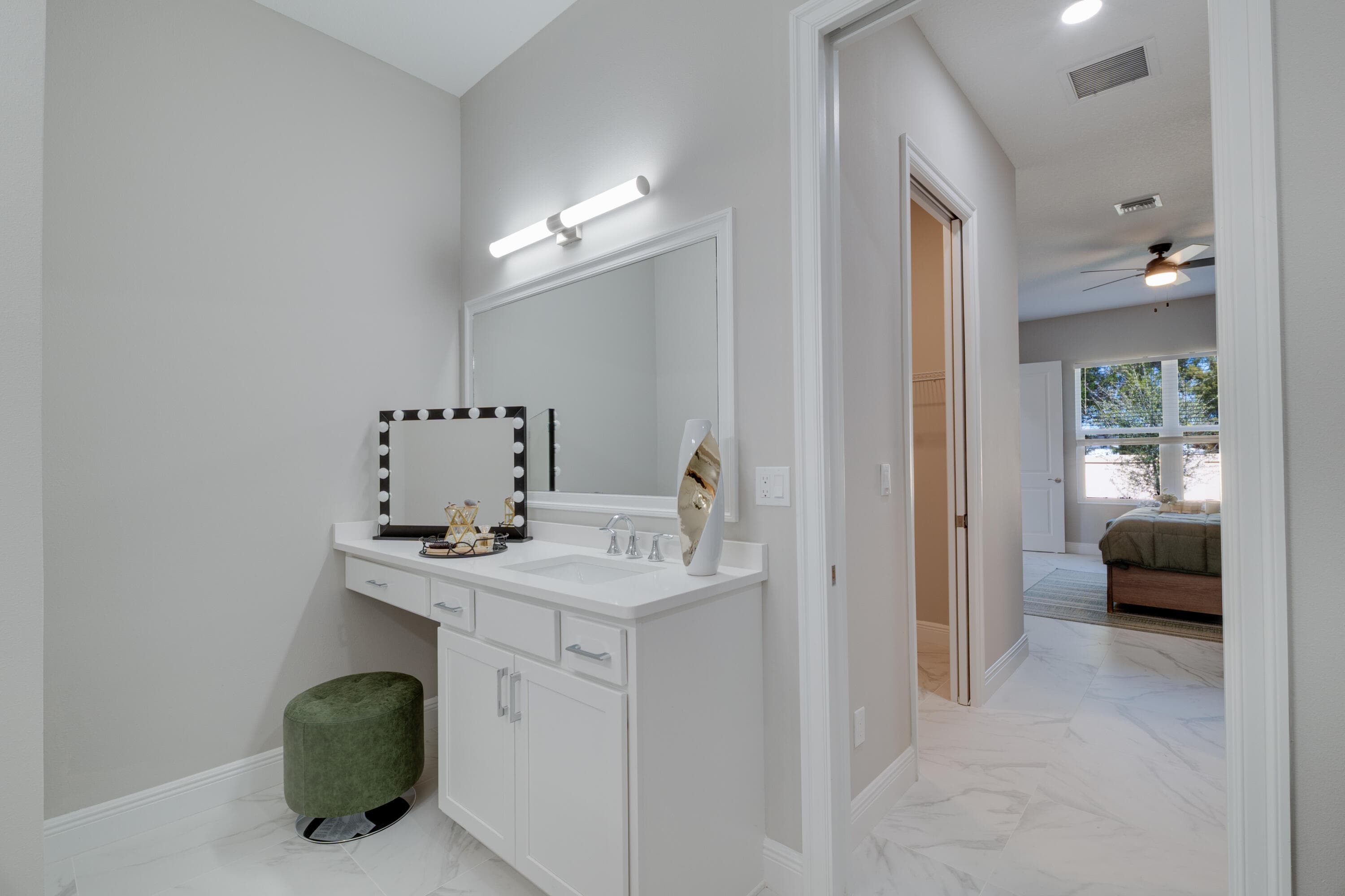 2005 Bridgepointe Circle 97, Vero Beach, FL 32967 — photo 12 of 34