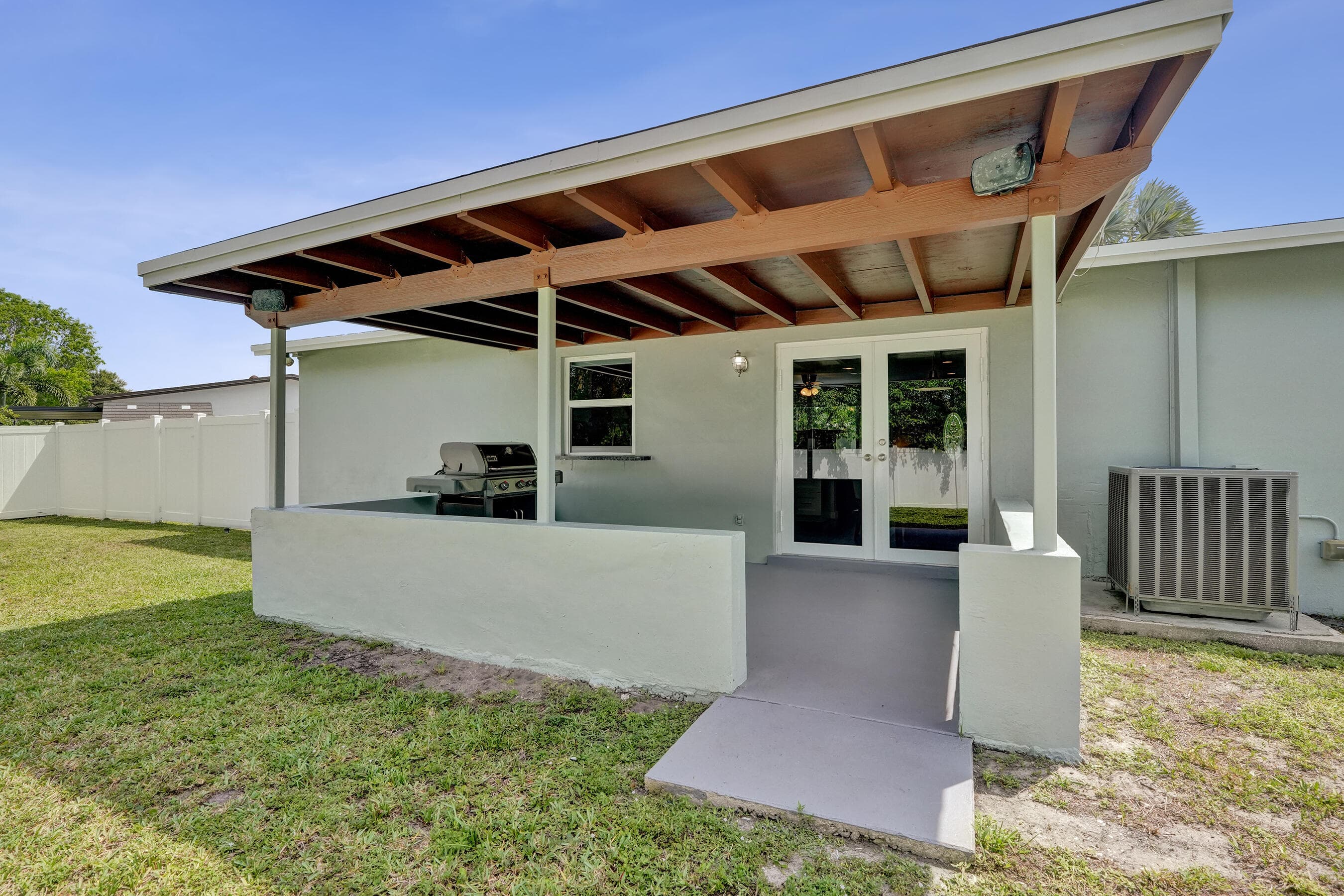 5289 SW 95th Avenue, Cooper City, FL 33328 — photo 37 of 46