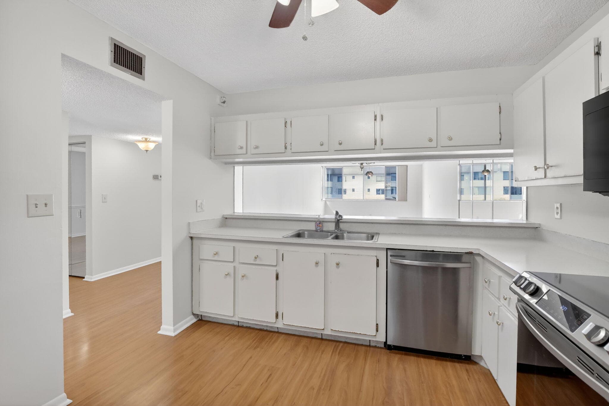 8030 Hampton Boulevard 414, North Lauderdale, FL 33068 — photo 10 of 39