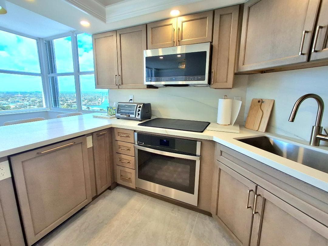 1340 S Ocean Boulevard 1808, Pompano Beach, FL 33062 — photo 13 of 32