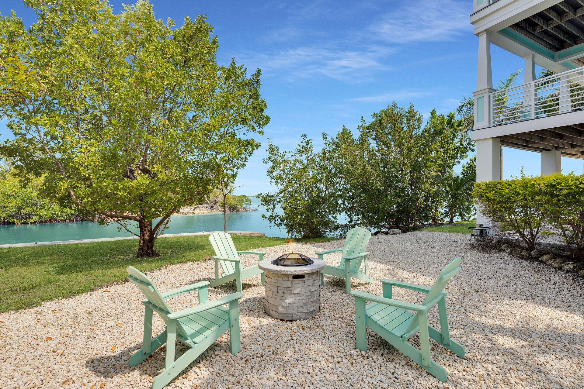 17387 Dolphin Street E, Sugarloaf Key, FL 33042 — photo 11 of 59