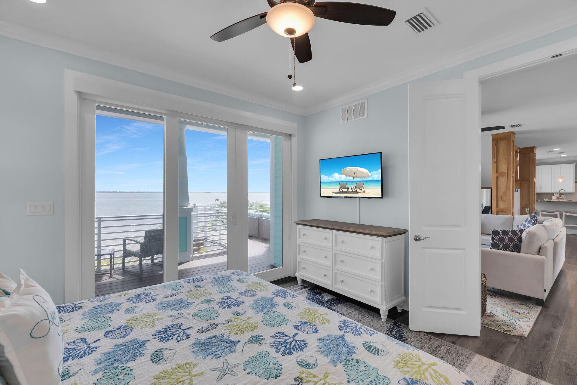 17387 Dolphin Street E, Sugarloaf Key, FL 33042 — photo 38 of 59