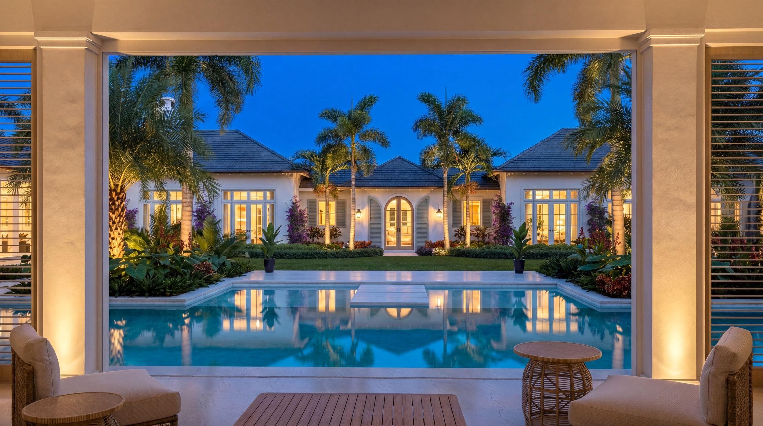 302 S Beach Road, Jupiter Island, FL 33455 — photo 10 of 20