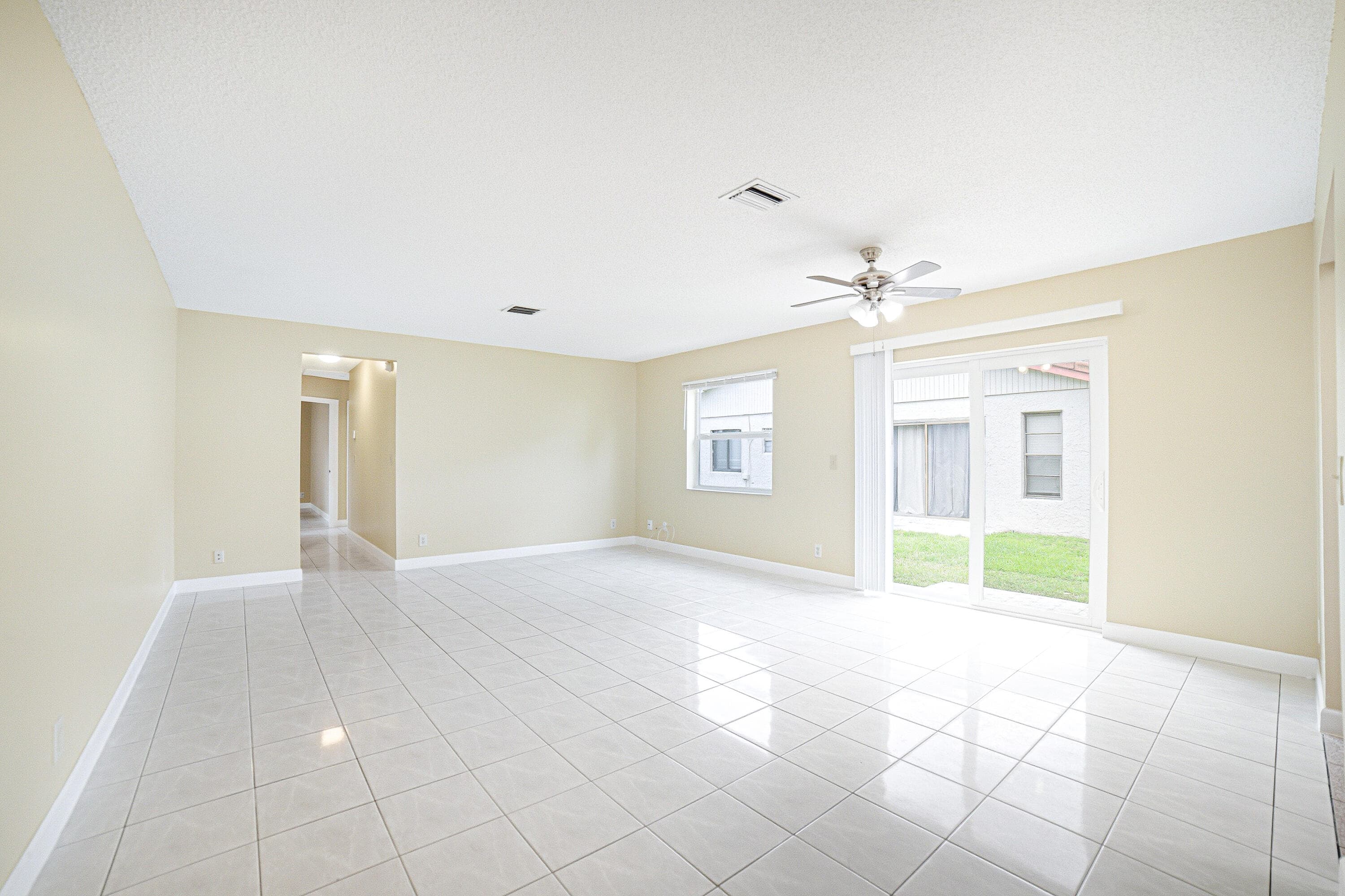 3912 NW 110th Avenue, Coral Springs, FL 33065 — photo 8 of 32