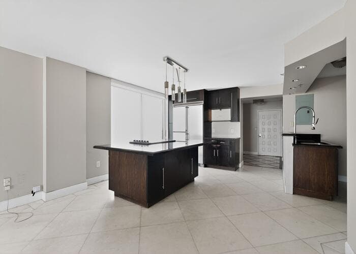 6061 Collins Avenue 23a, Miami Beach, FL 33140 — photo 8 of 20