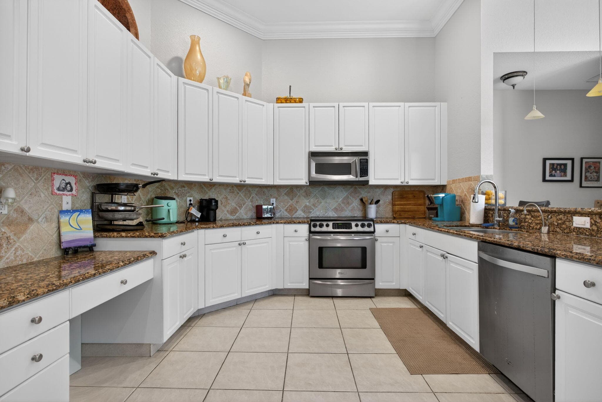 7057 NW 67th Terrace, Parkland, FL 33067 — photo 11 of 23