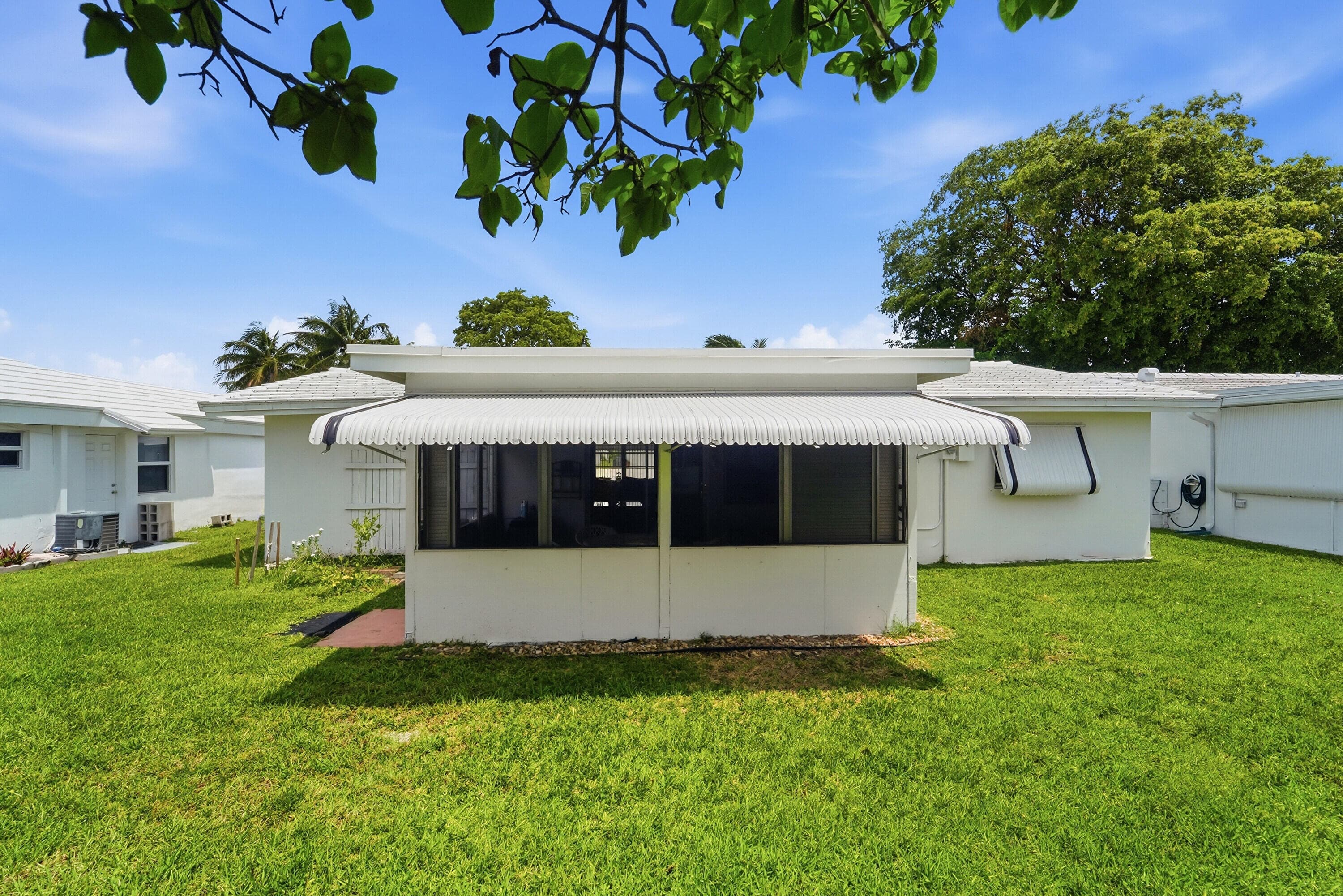 220 Leisure Boulevard, Pompano Beach, FL 33064 — photo 14 of 30