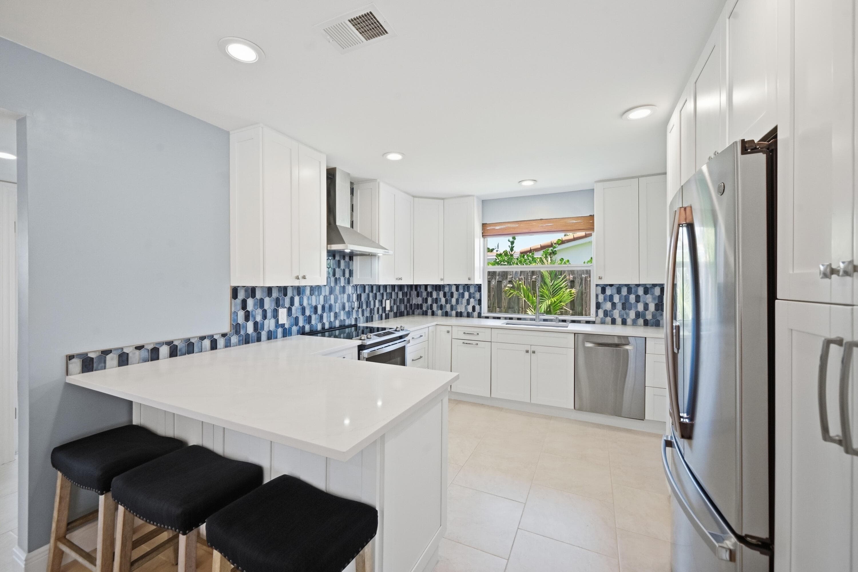 4111 NE 26th Terrace, Lighthouse Point, FL 33064 — photo 17 of 48