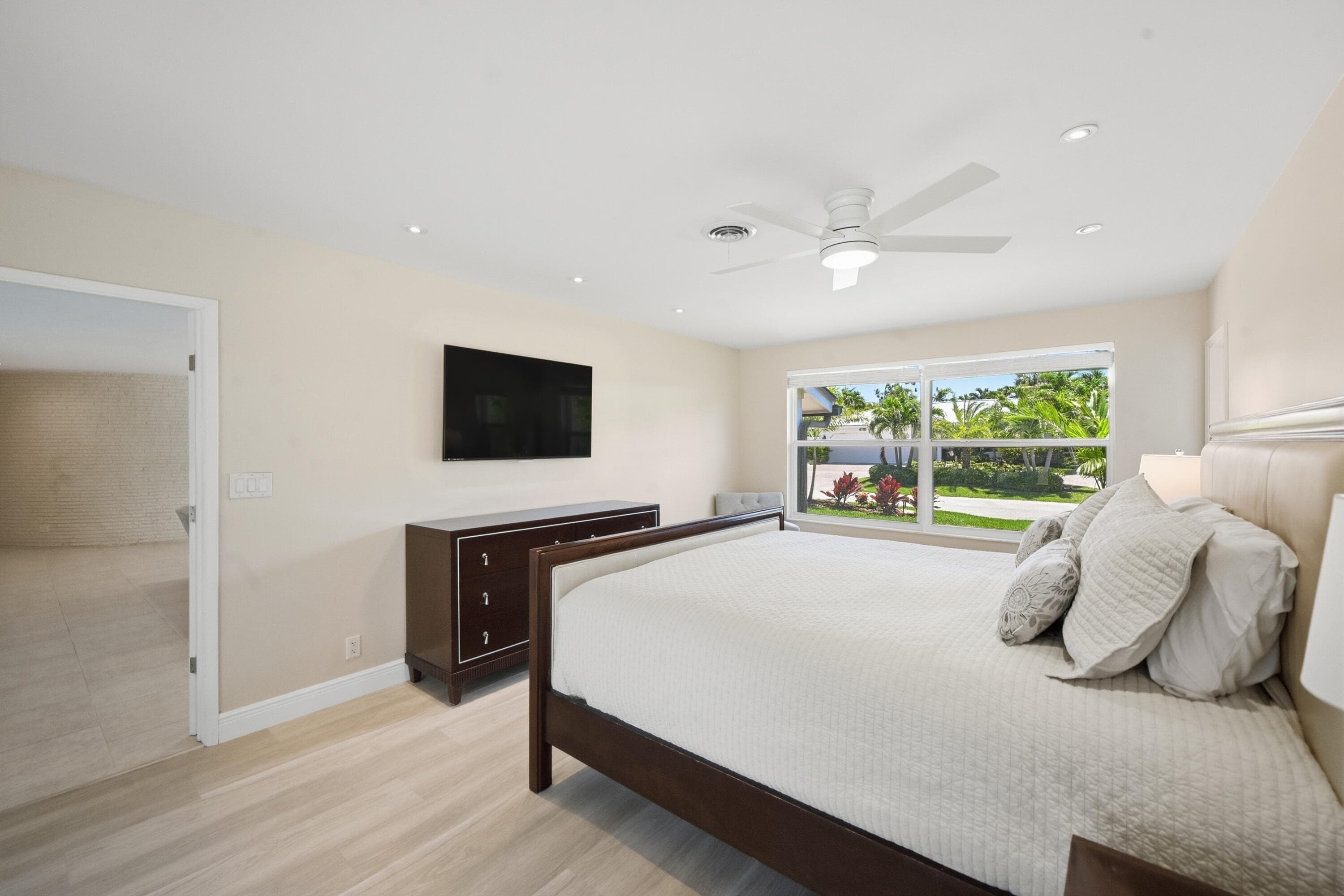 4111 NE 26th Terrace, Lighthouse Point, FL 33064 — photo 22 of 48