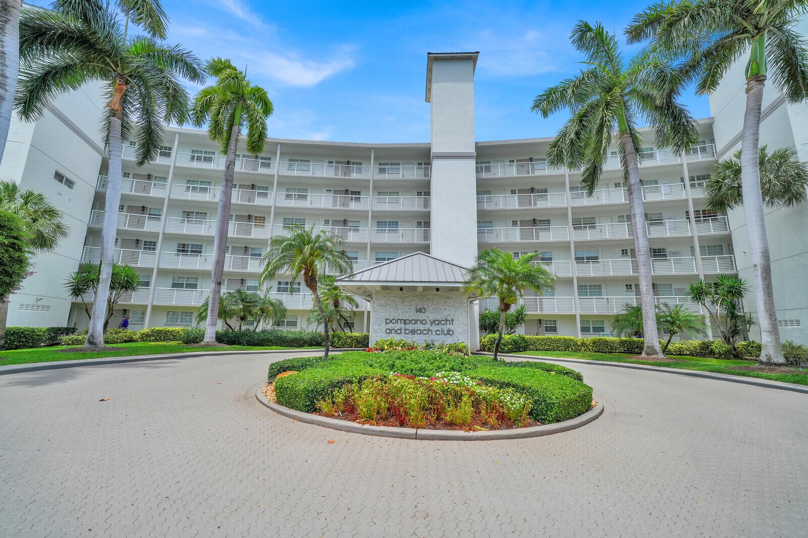 140 NE 28th Avenue 502, Pompano Beach, FL 33062 — photo 1 of 44