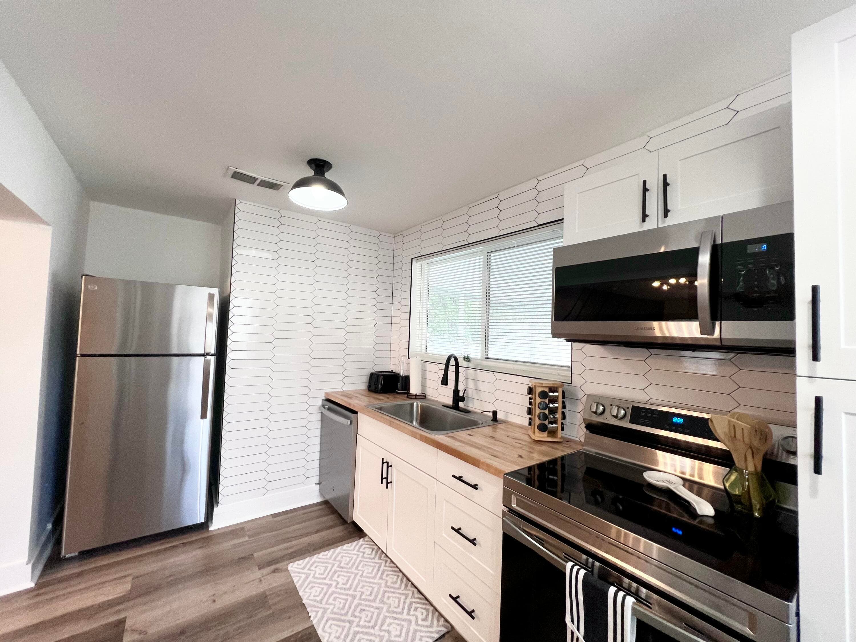 727 S N Street, Lake Worth Beach, FL 33460 — photo 3 of 22
