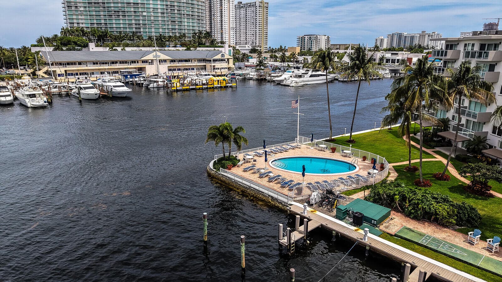 140 NE 28th Avenue 502, Pompano Beach, FL 33062 — photo 41 of 44