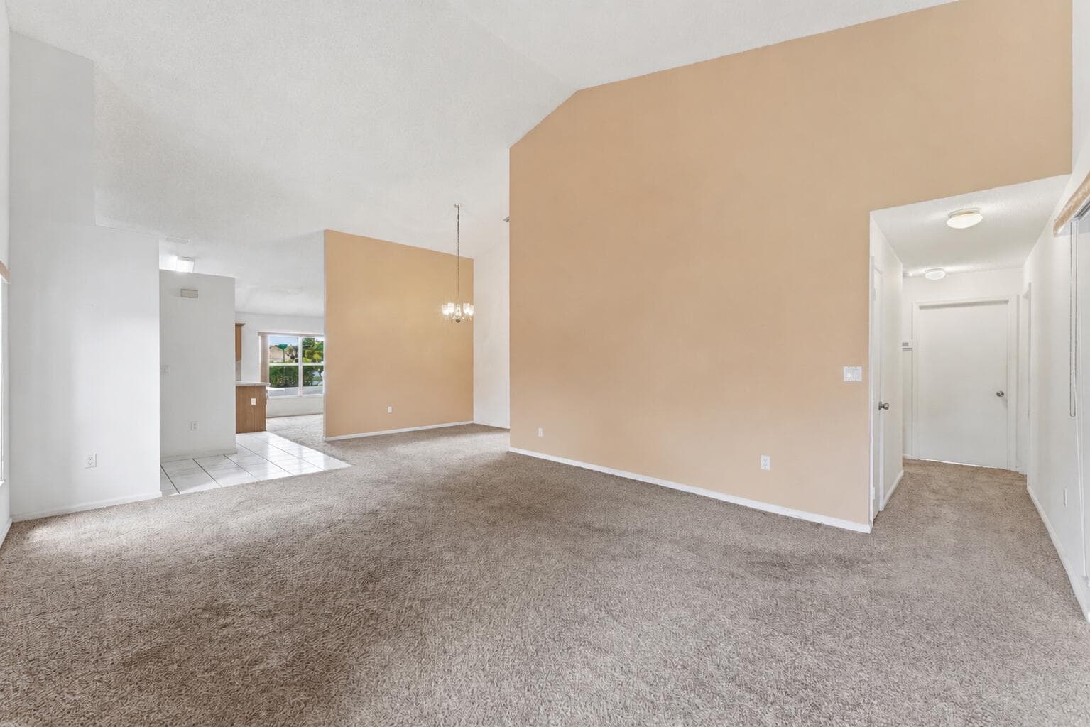 19035 NW 54th Place, Miami Gardens, FL 33055 — photo 5 of 34