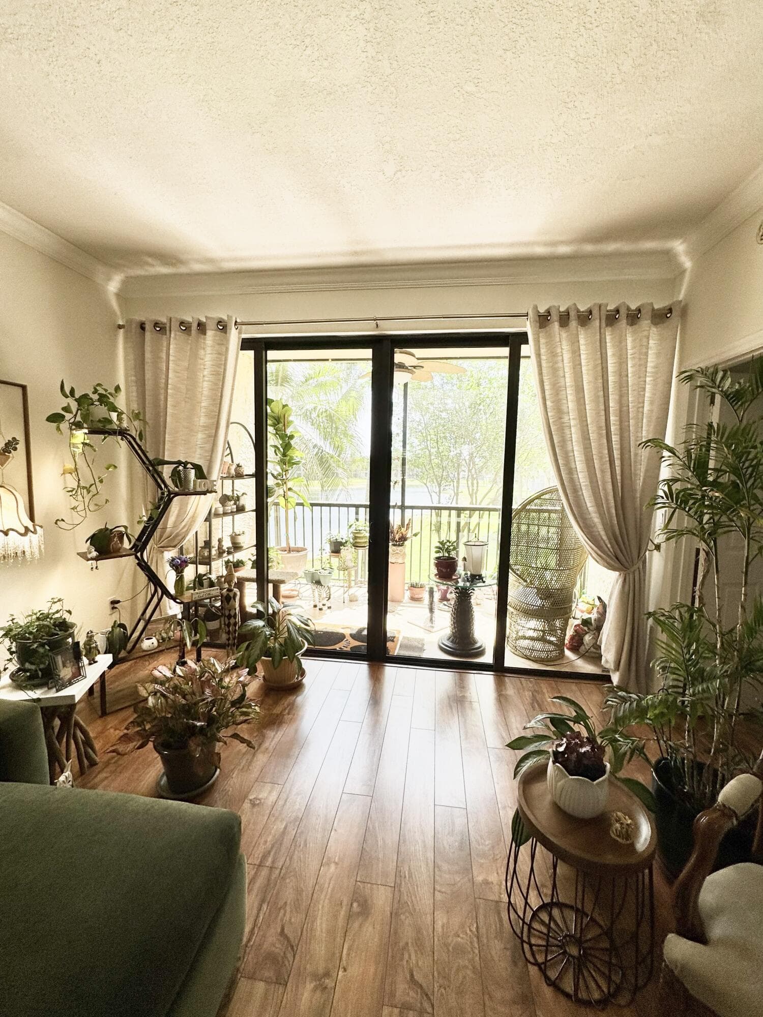6720 Coral Lake Drive 6720, Margate, FL 33063 — photo 1 of 40