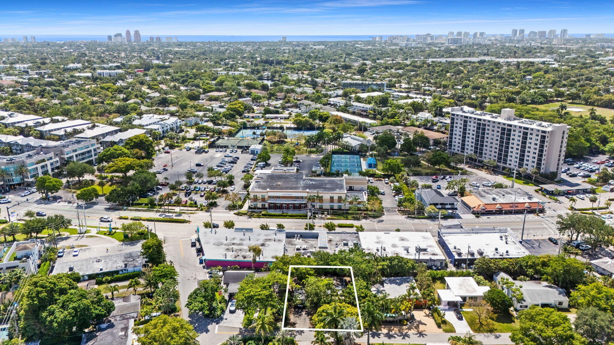 2020 NE 4th Avenue 1, Wilton Manors, FL 33305 — photo 11 of 15