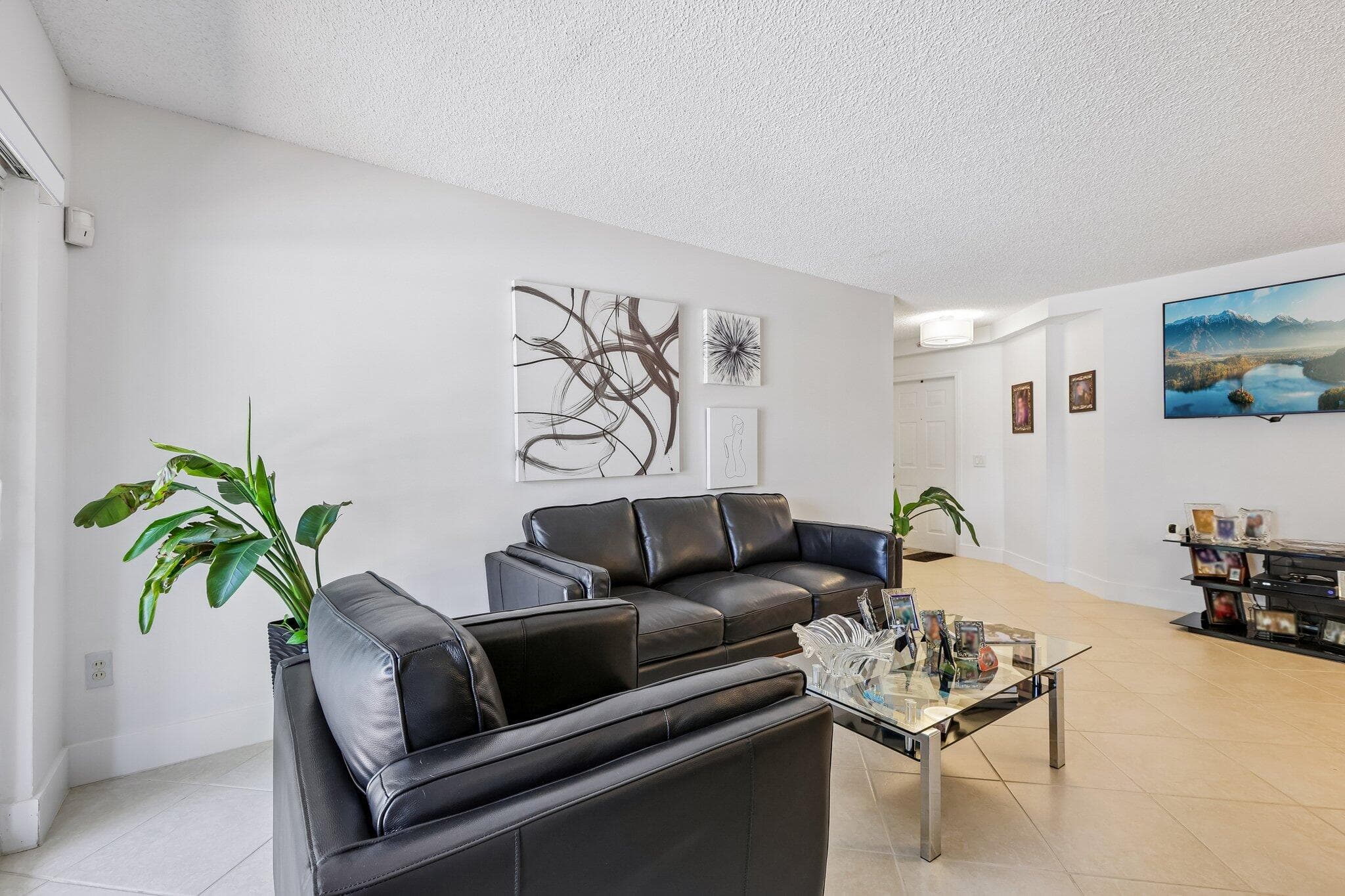9625 NW 1st Court 11-101, Pembroke Pines, FL 33024 — photo 5 of 41