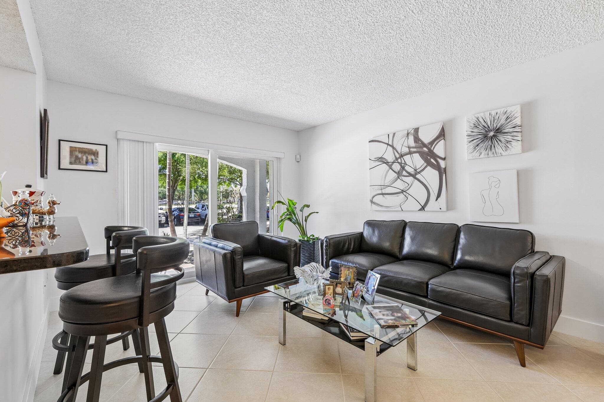 9625 NW 1st Court 11-101, Pembroke Pines, FL 33024 — photo 8 of 41