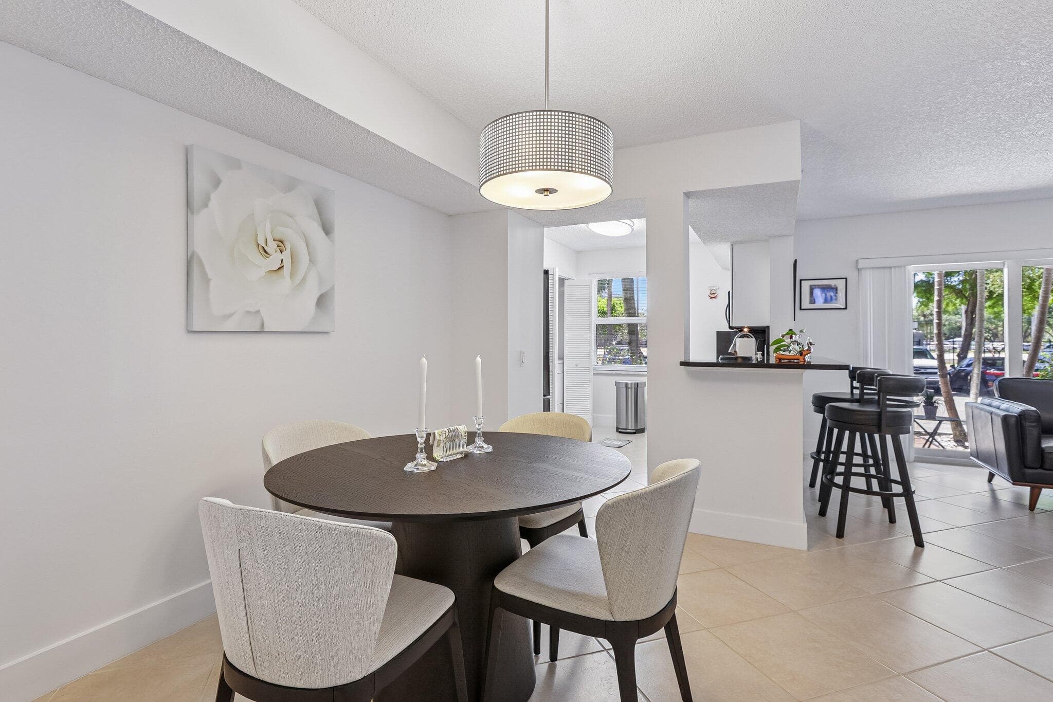9625 NW 1st Court 11-101, Pembroke Pines, FL 33024 — photo 11 of 41