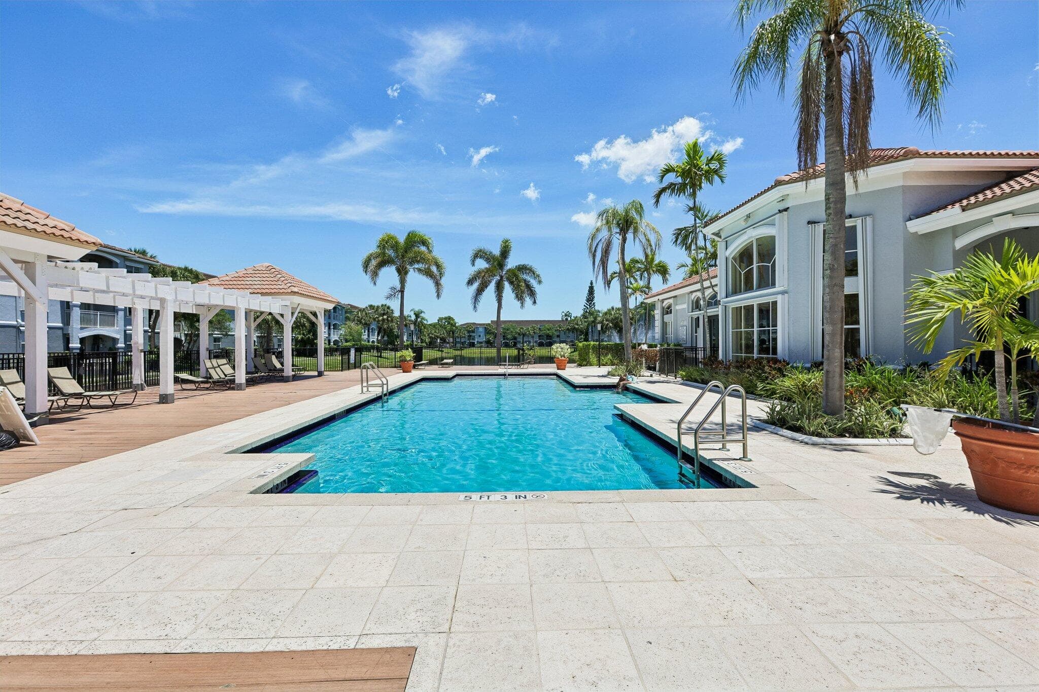 9625 NW 1st Court 11-101, Pembroke Pines, FL 33024 — photo 34 of 41