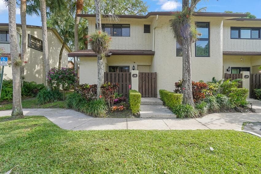 7620 NW 79th Avenue J8, Tamarac, FL 33321 — photo 24 of 25