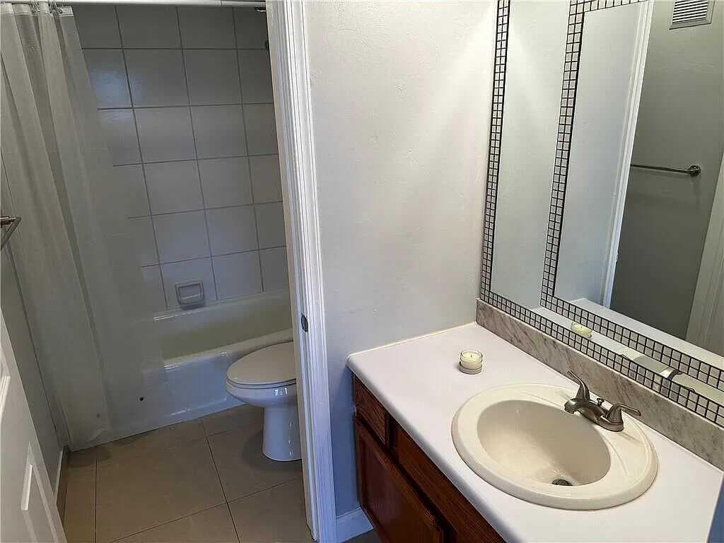 105 S Riverside Drive 303, Pompano Beach, FL 33062 — photo 27 of 37