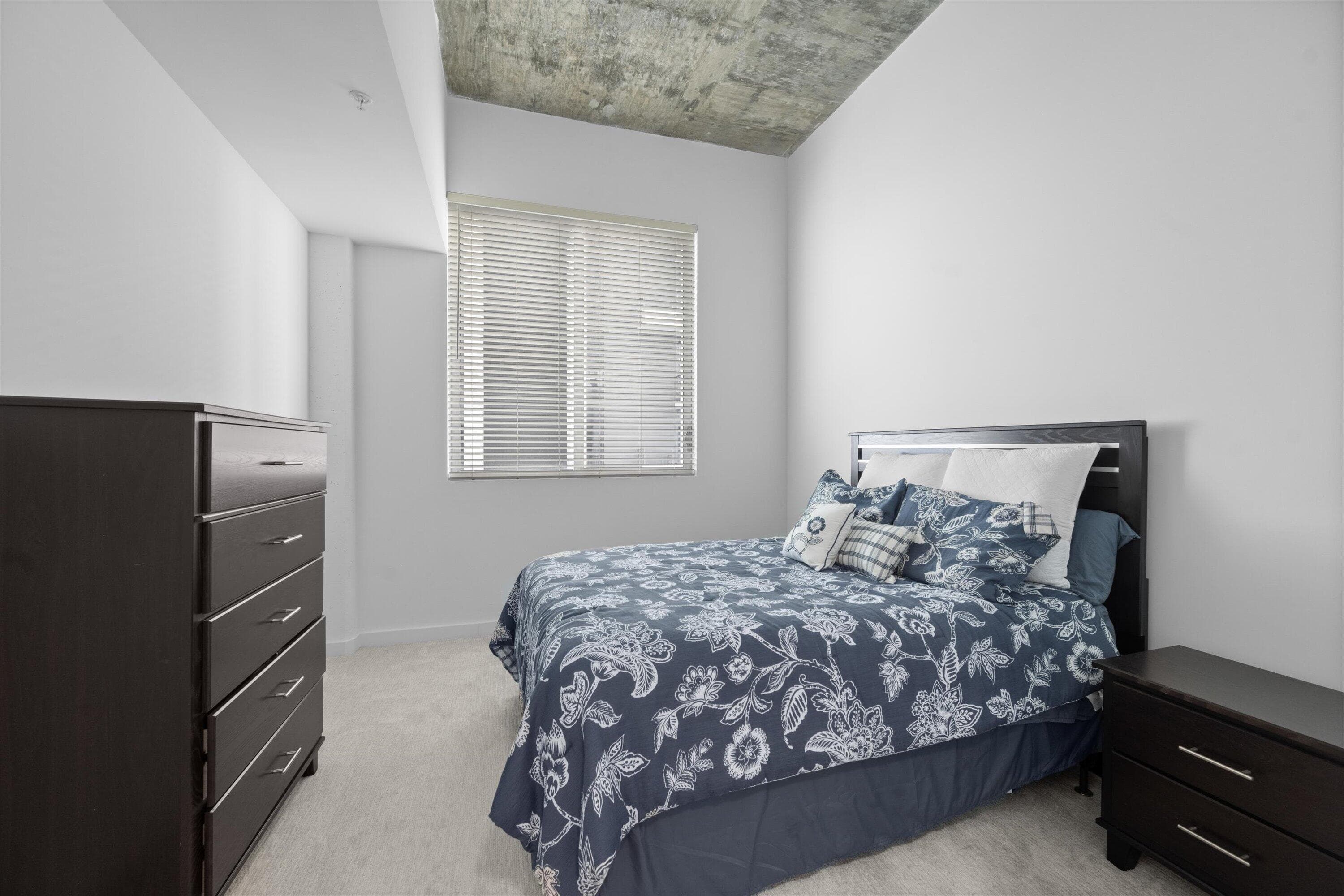 300 S Australian Avenue 1619, West Palm Beach, FL 33401 — photo 16 of 35