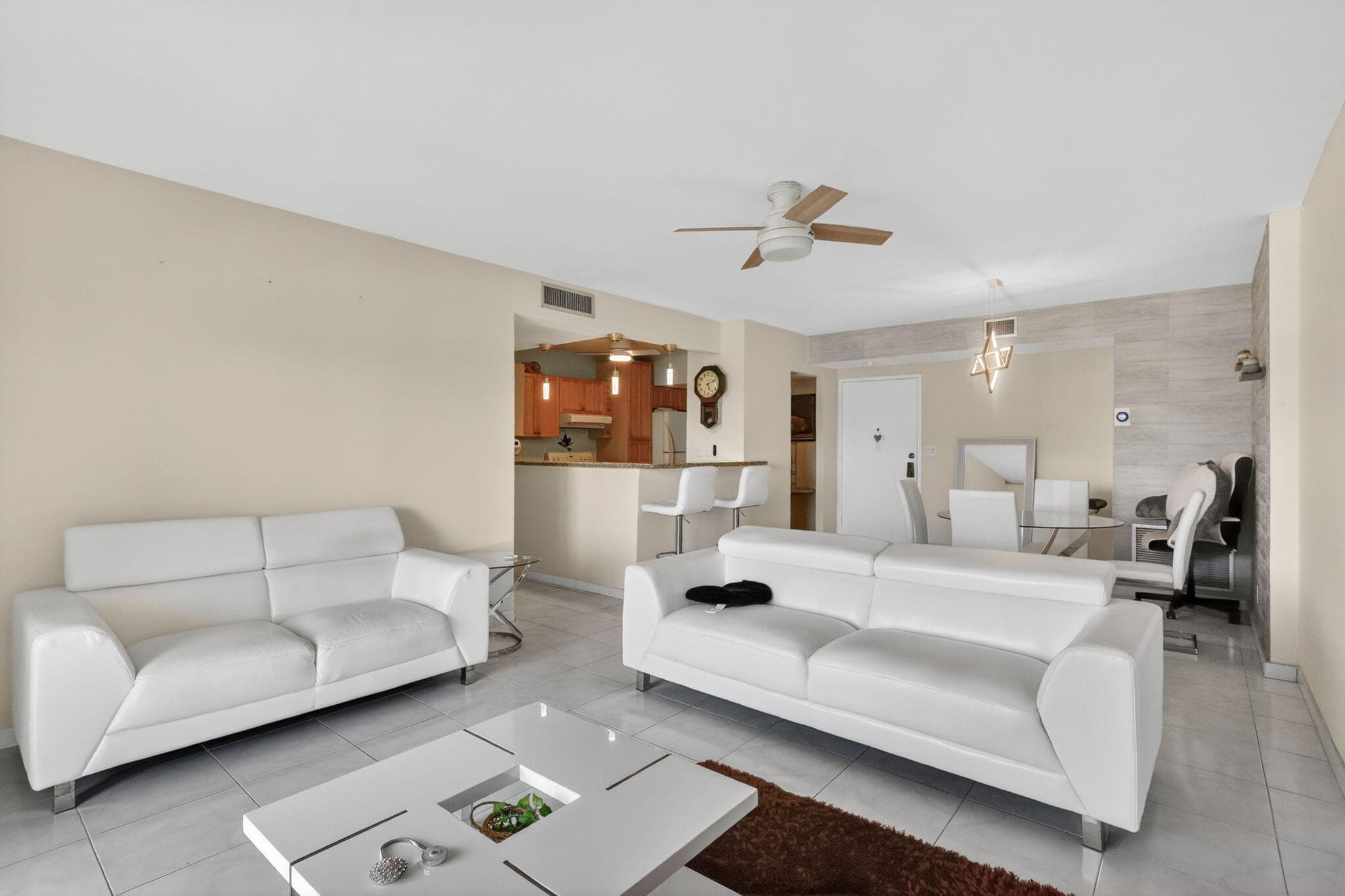 4330 Hillcrest Drive 302, Hollywood, FL 33021 — photo 6 of 45