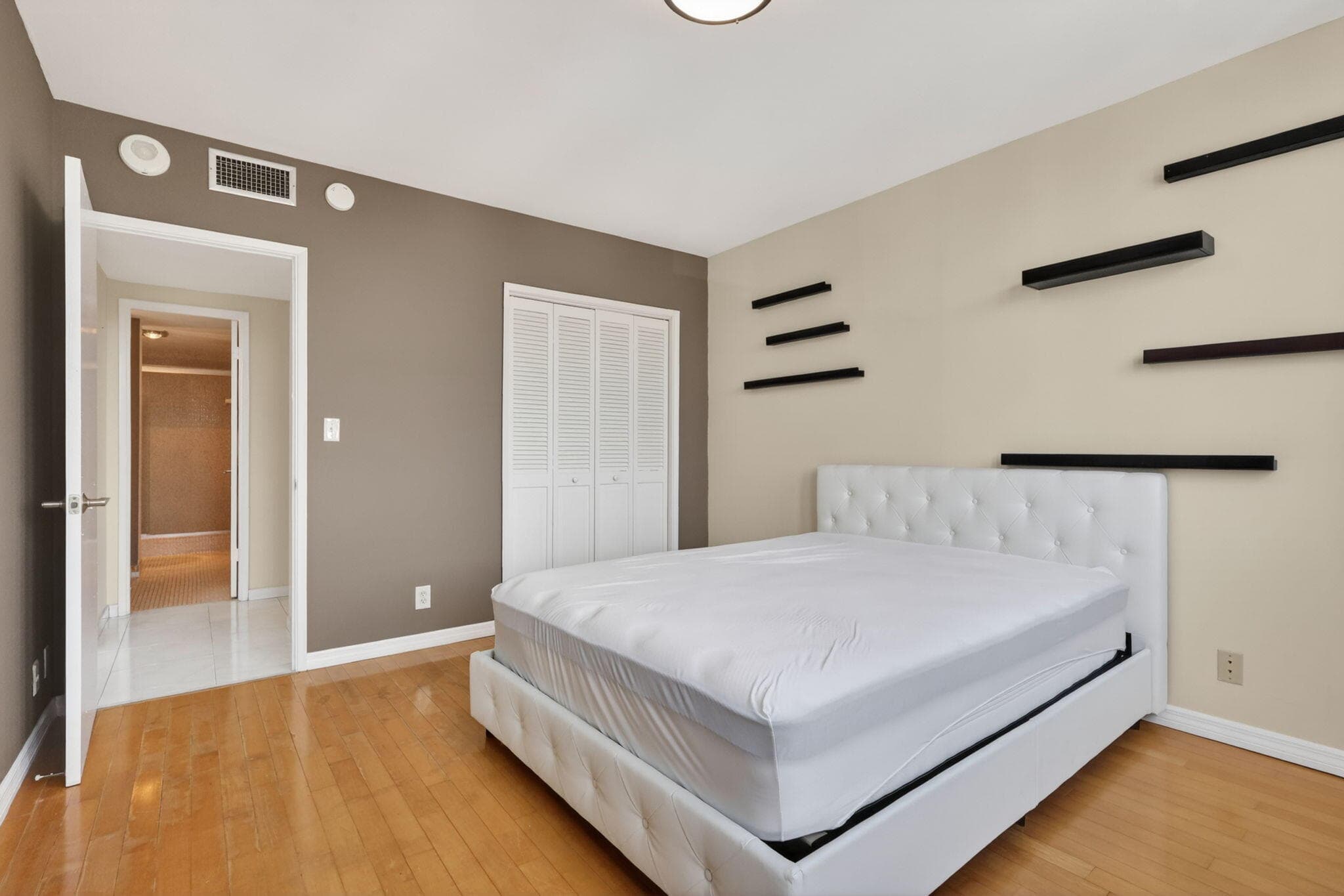 4330 Hillcrest Drive 302, Hollywood, FL 33021 — photo 27 of 45