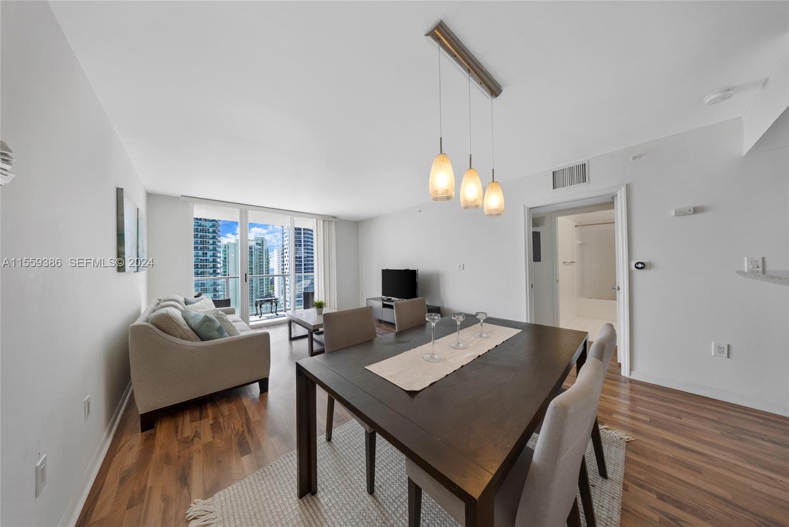1155 Brickell Bay Drive 2207, Miami, FL 33131 — photo 3 of 42