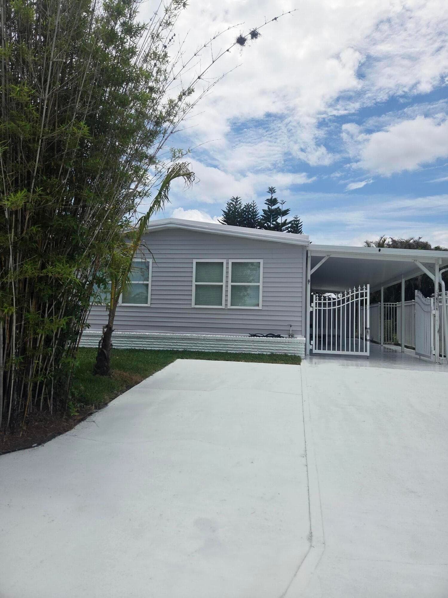 6950 SE Congress Street, Hobe Sound, FL 33455 — photo 2 of 18