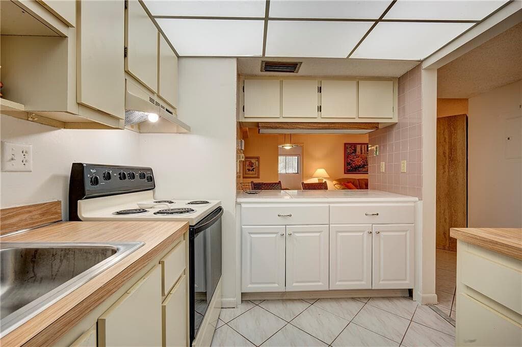 15469 Lakes Of Delray Boulevard 102, Delray Beach, FL 33484 — photo 14 of 28