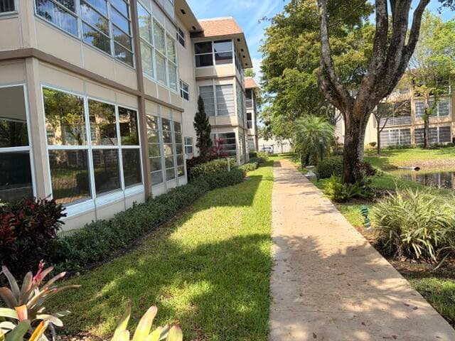 5103 NW 35th Street 401, Lauderdale Lakes, FL 33319 — photo 44 of 70
