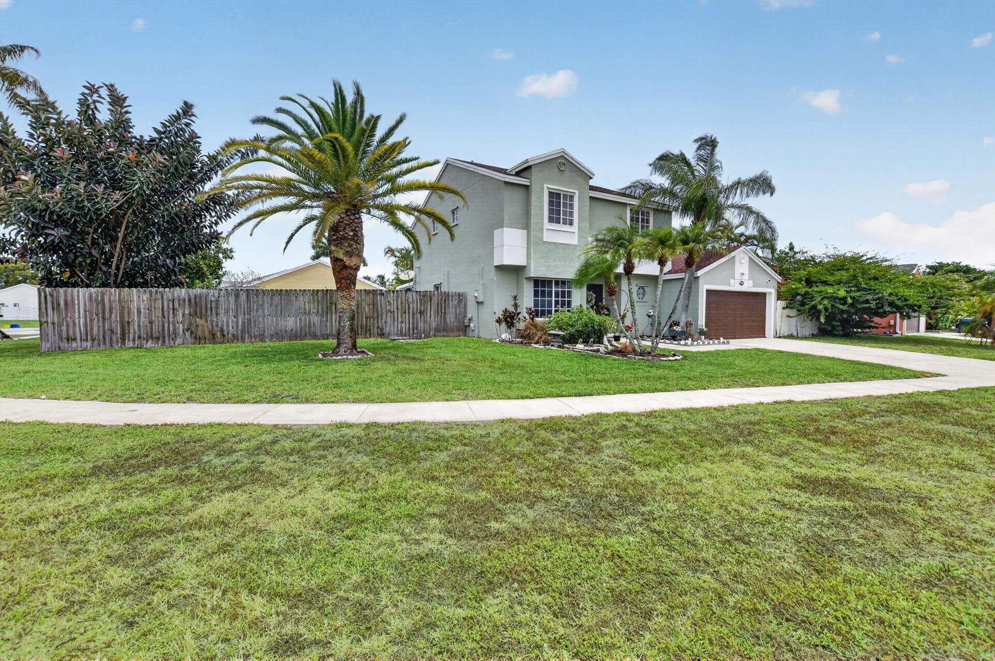 9976 Robins Nest Road, Boca Raton, FL 33496 — photo 3 of 47