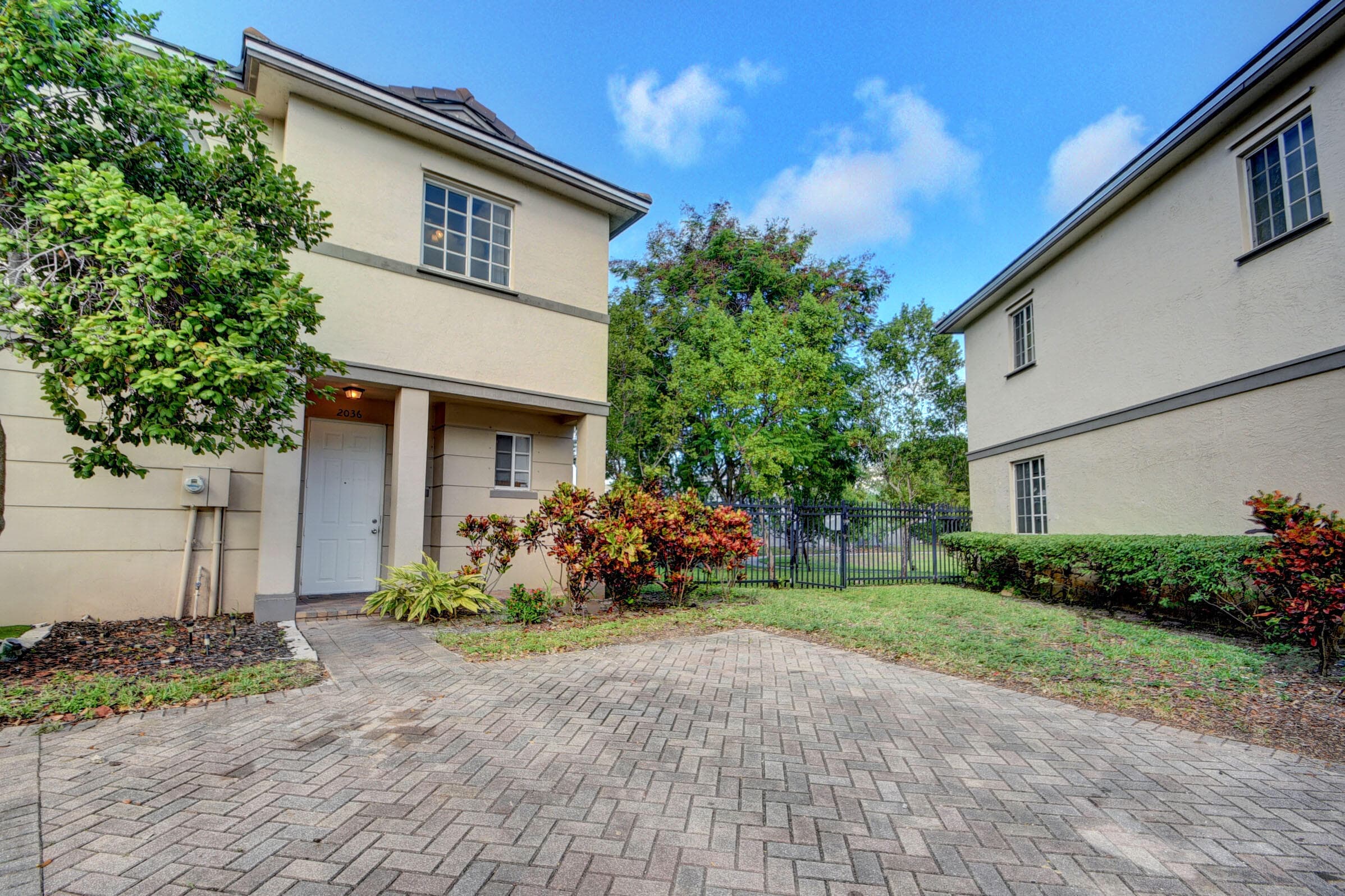 2036 Marsh Harbor Drive, West Palm Beach, FL 33404 — photo 2 of 30