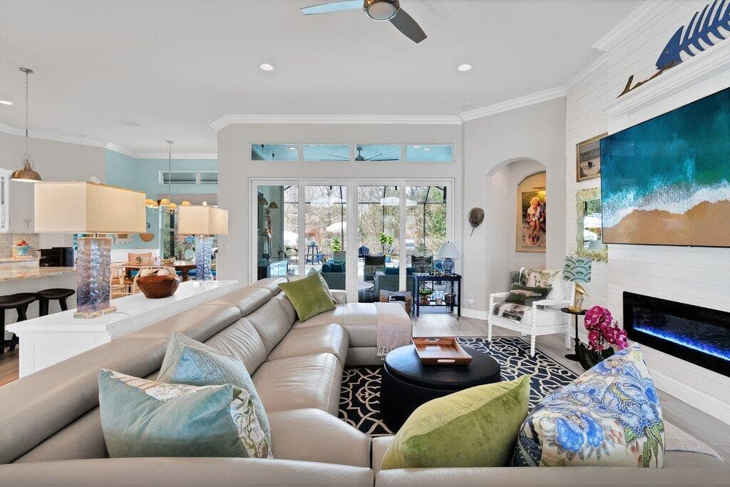 8260 Meredith Place, Vero Beach, FL 32968 — photo 10 of 53