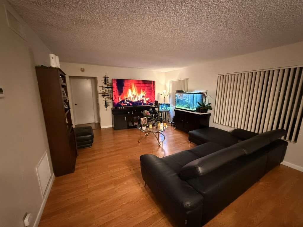 520 Shady Pine Way B1, Greenacres, FL 33415 — photo 7 of 15