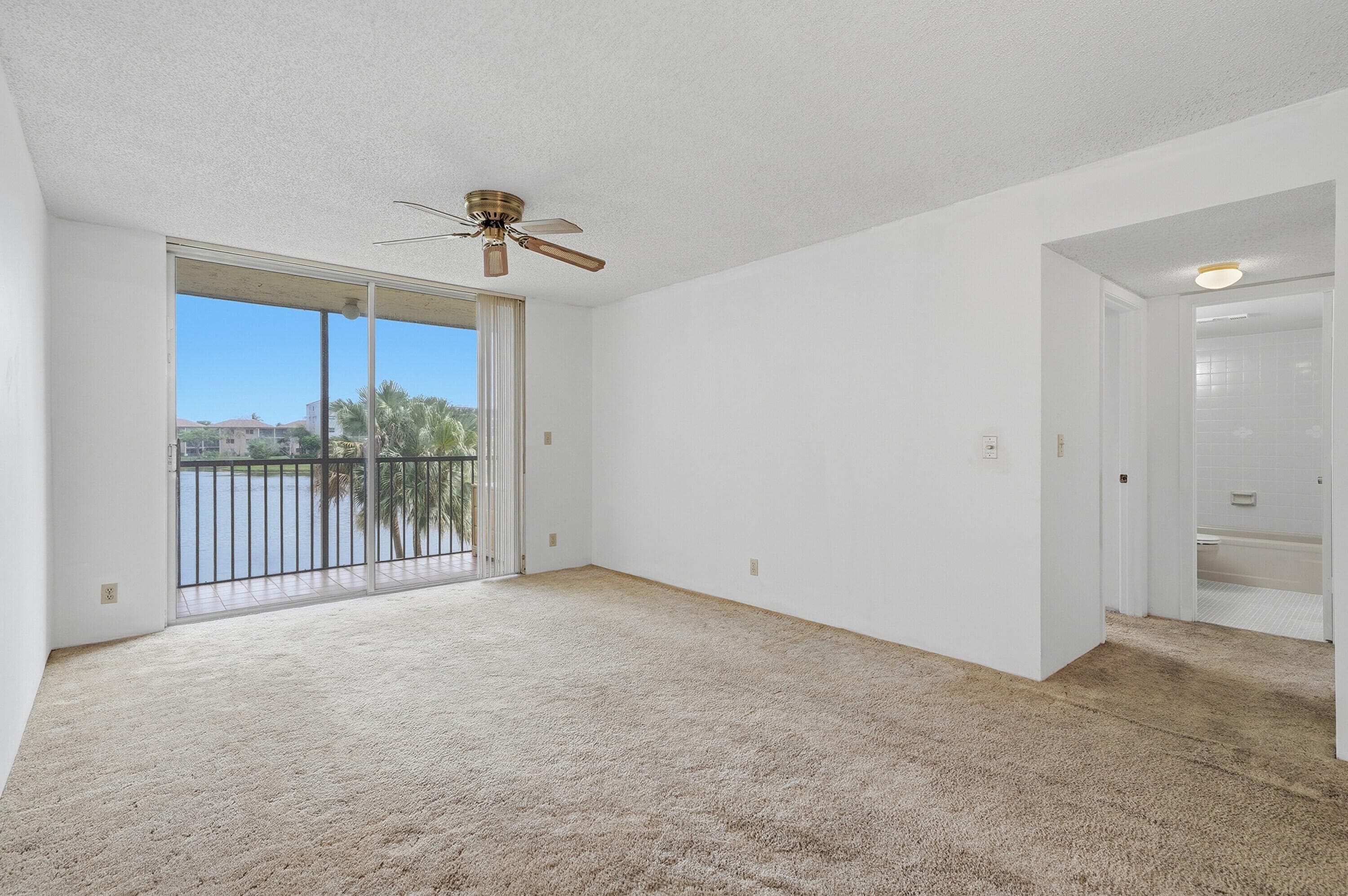 7900 NW 50th Street 204, Lauderhill, FL 33351 — photo 13 of 37
