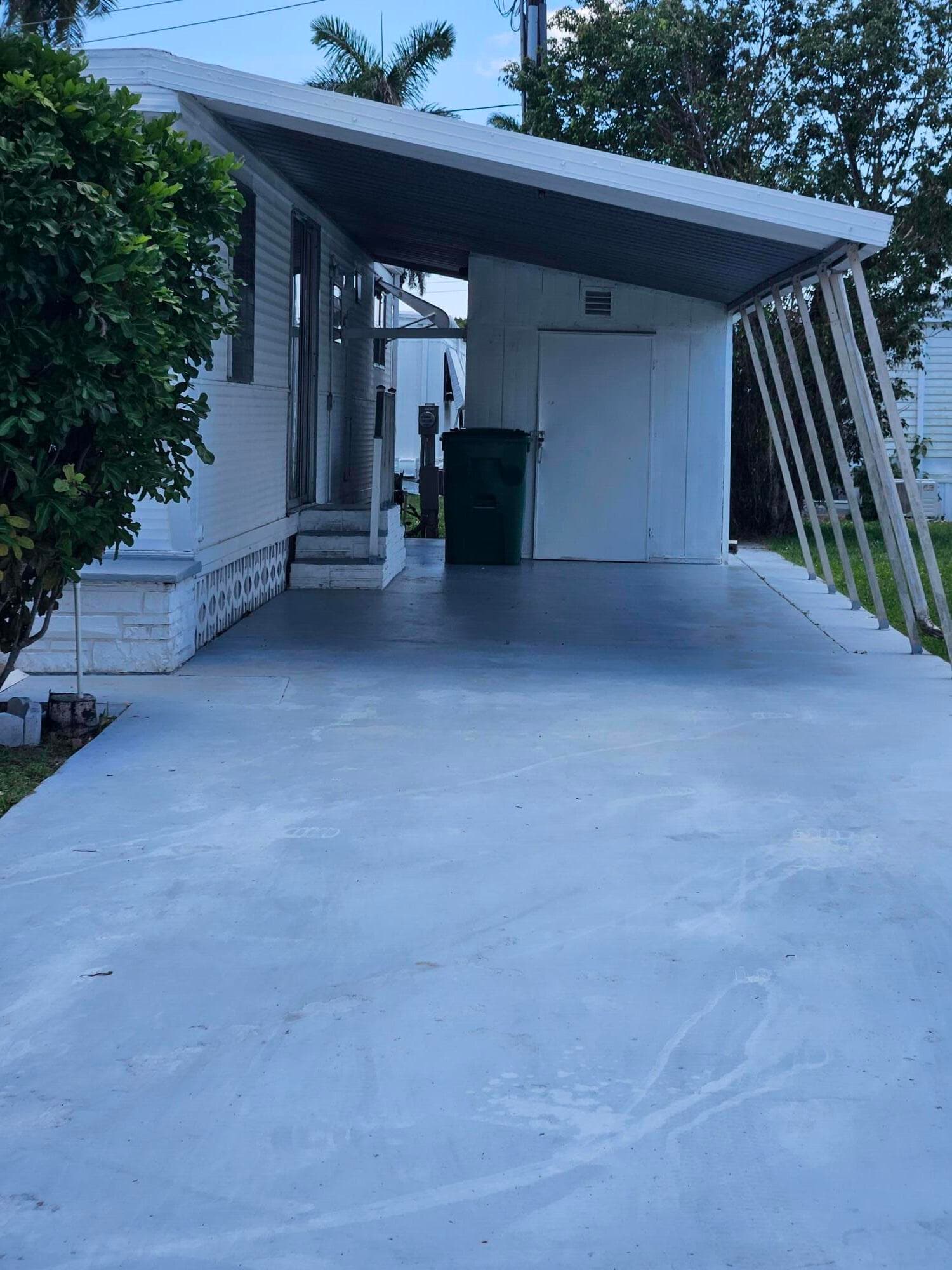 8550 SW 20th Street, Davie, FL 33324 — photo 5 of 17
