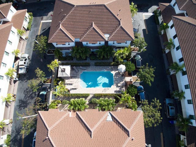 861 S Ocean Boulevard, Pompano Beach, FL 33062 — photo 42 of 49