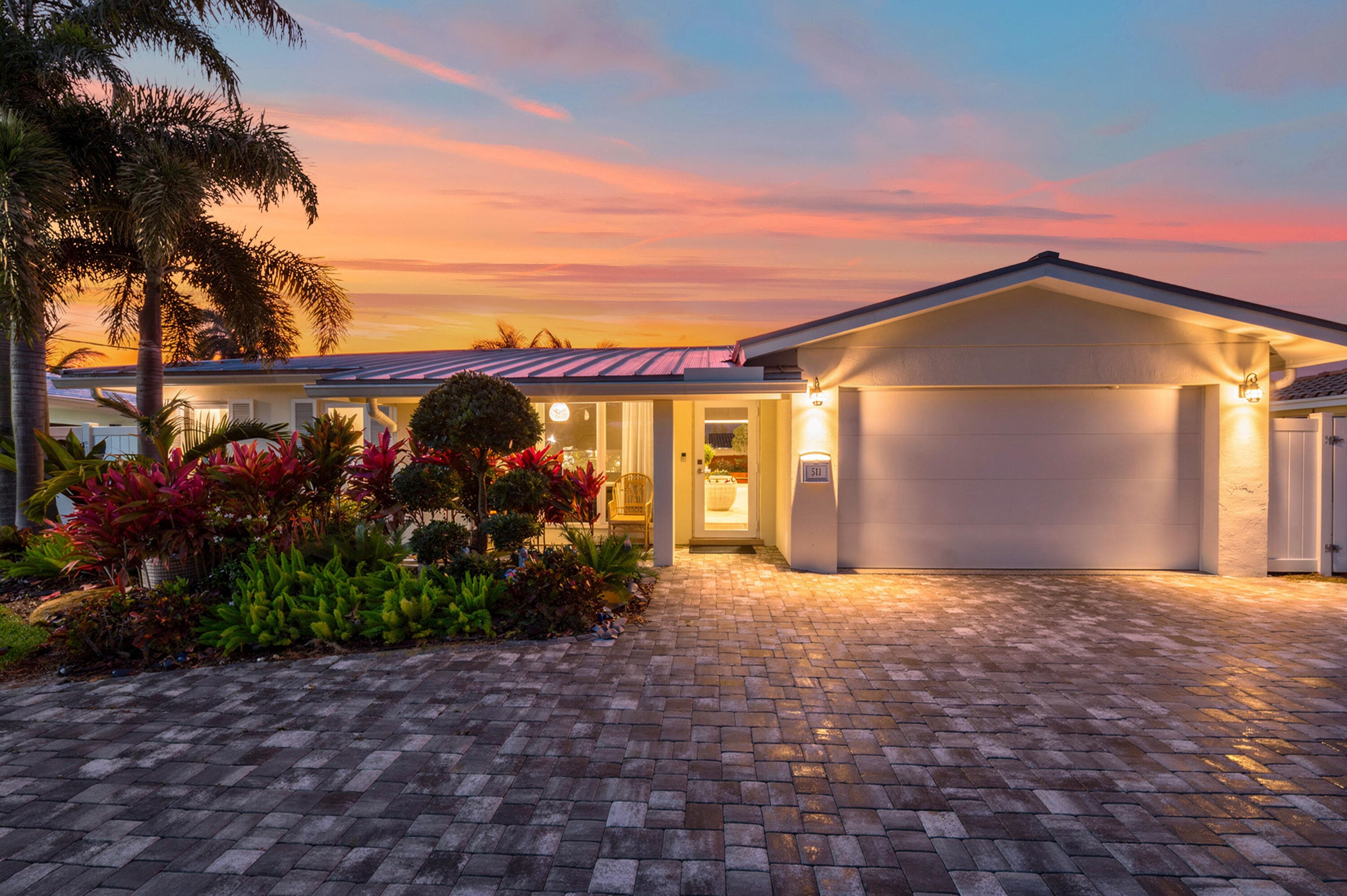 511 SE 9th Avenue, Pompano Beach, FL 33060 — photo 1 of 35
