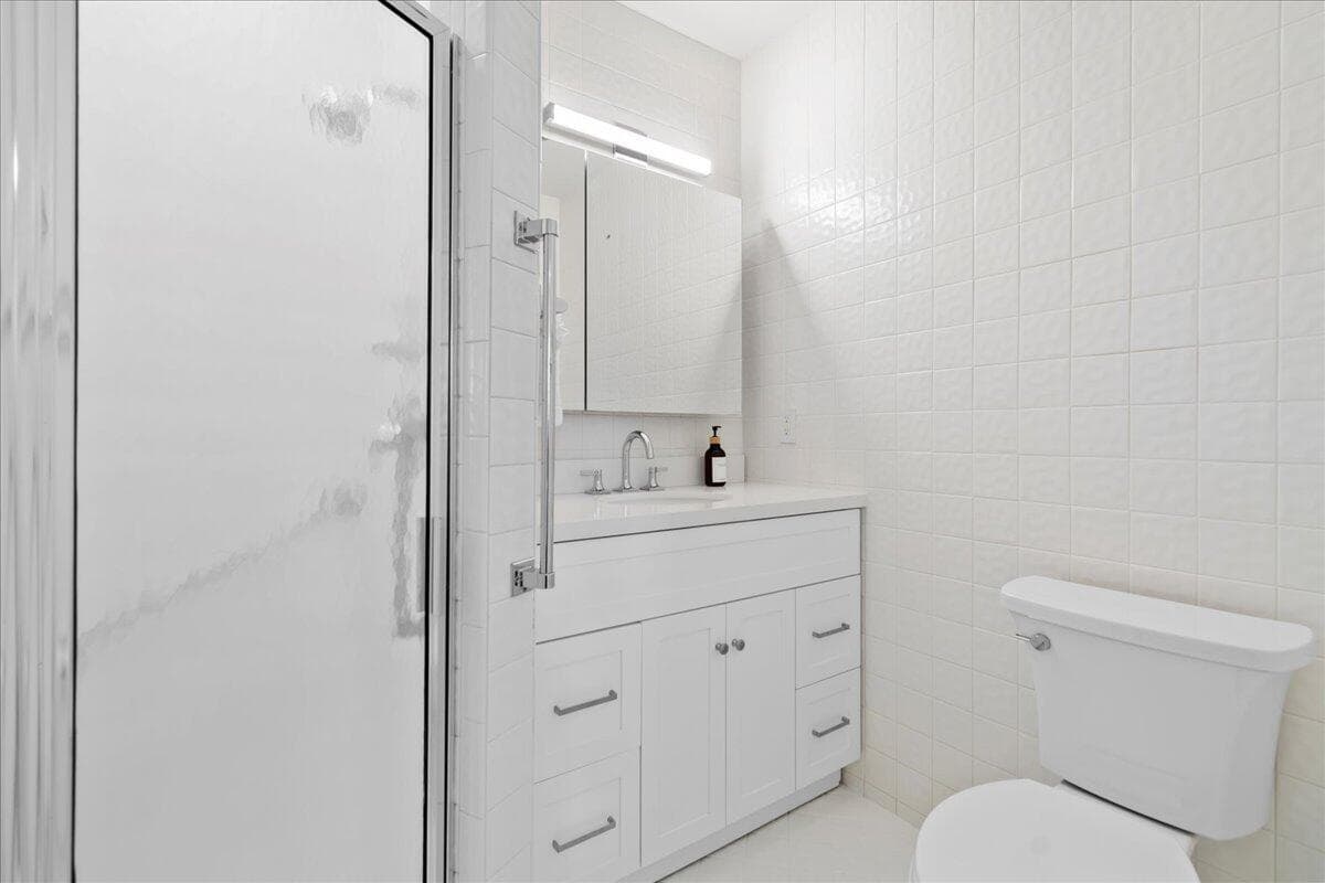 2412 N Lakeside Drive, Lake Worth Beach, FL 33460 — photo 18 of 20