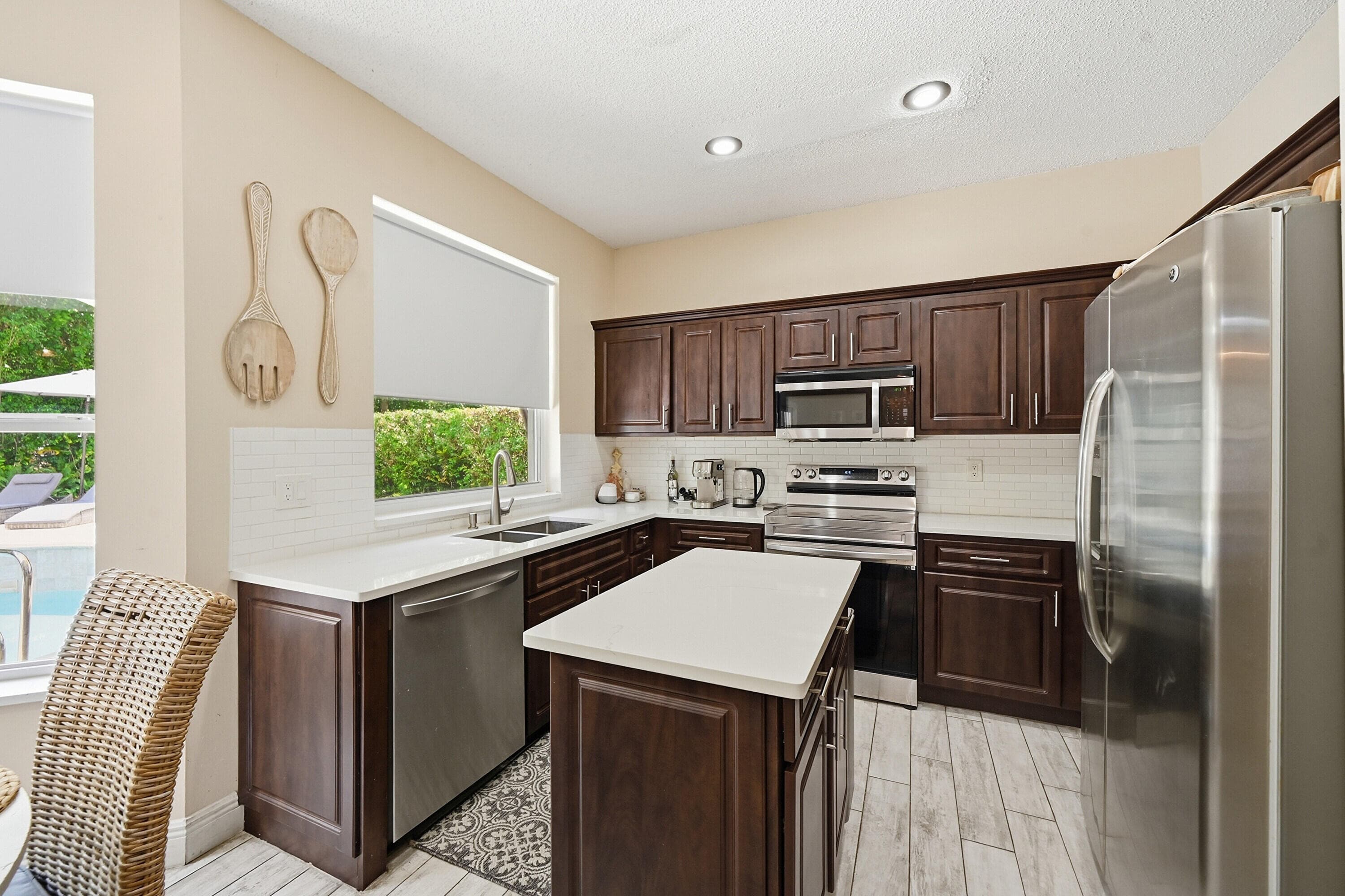 15073 Oak Chase Court, Wellington, FL 33414 — photo 9 of 43