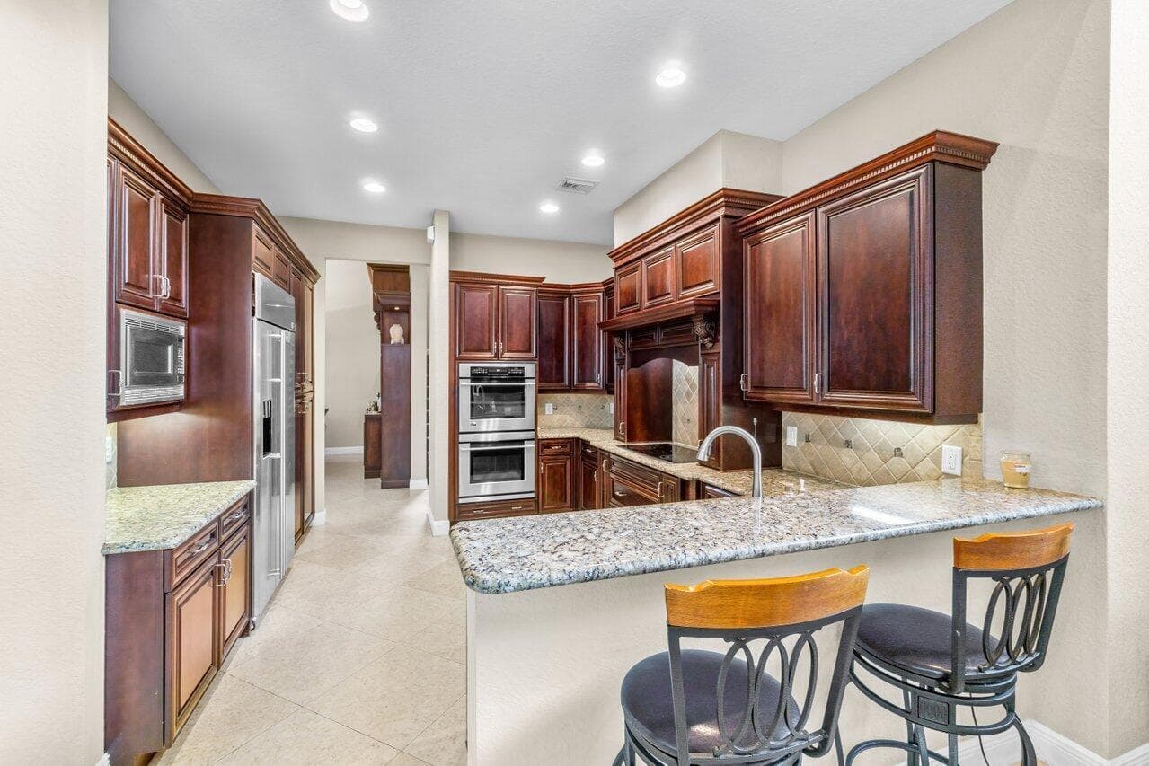 8917 Woodgrove Ridge Court, Boynton Beach, FL 33473 — photo 10 of 42
