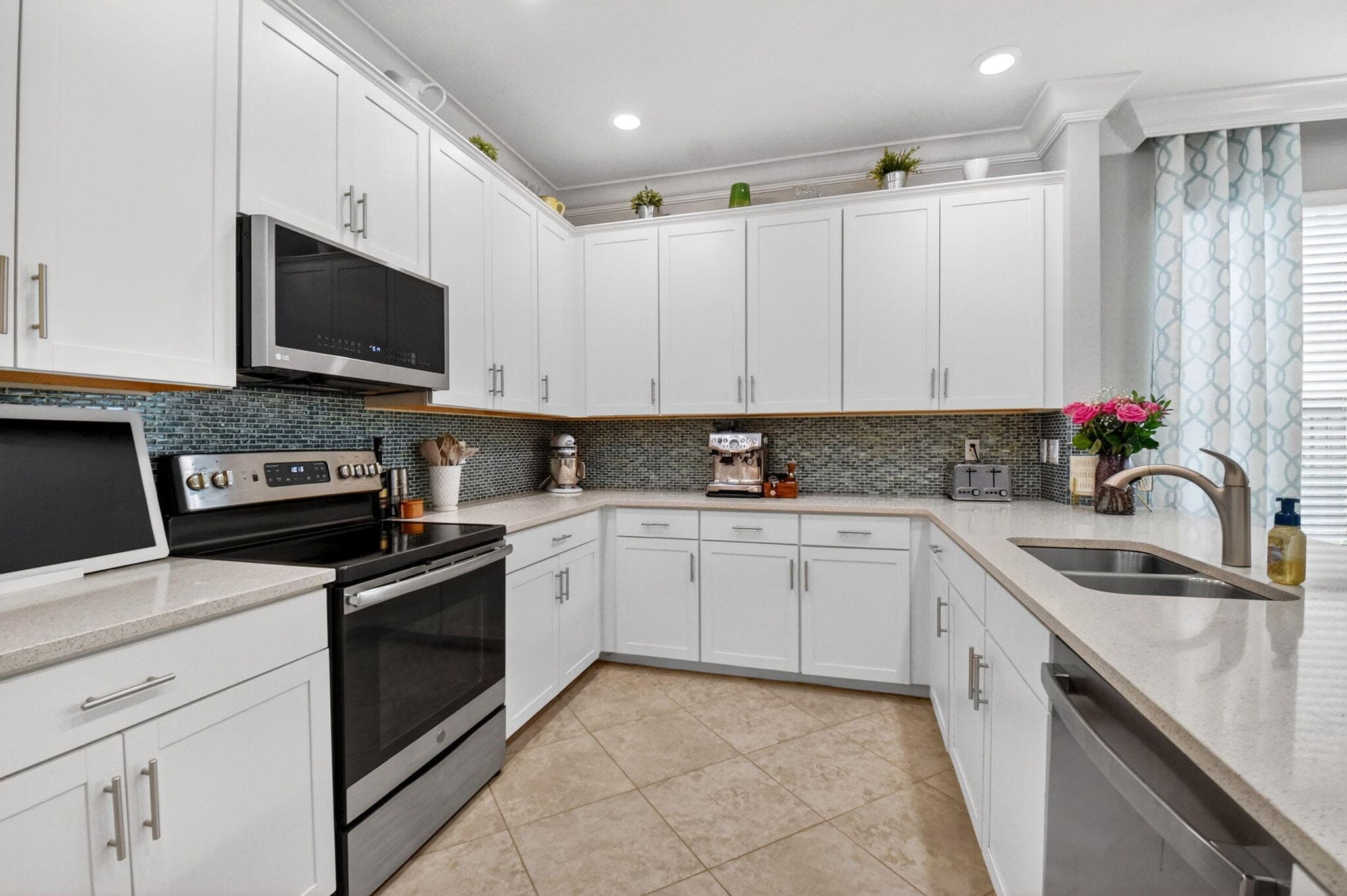 9062 Gulf Cove Drive, Wellington, FL 33467 — photo 18 of 78