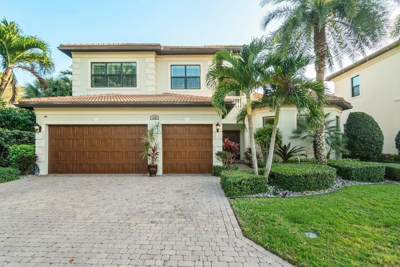 130 Gardenia Isles Drive, Palm Beach Gardens, FL 33418 — photo 5 of 58